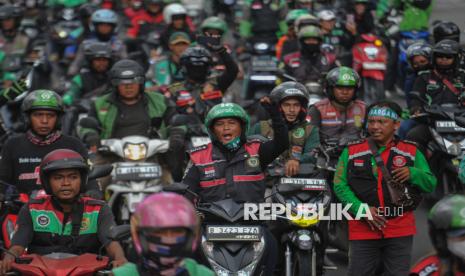 Pengemudi Ojol Tolak Perwakilan Kemenhub saat Hendak Temui Massa