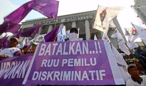 KPU Hingga Demokrat Respons Putusan MK Soal Pemilu Nasional dan Lokal Dipisah
