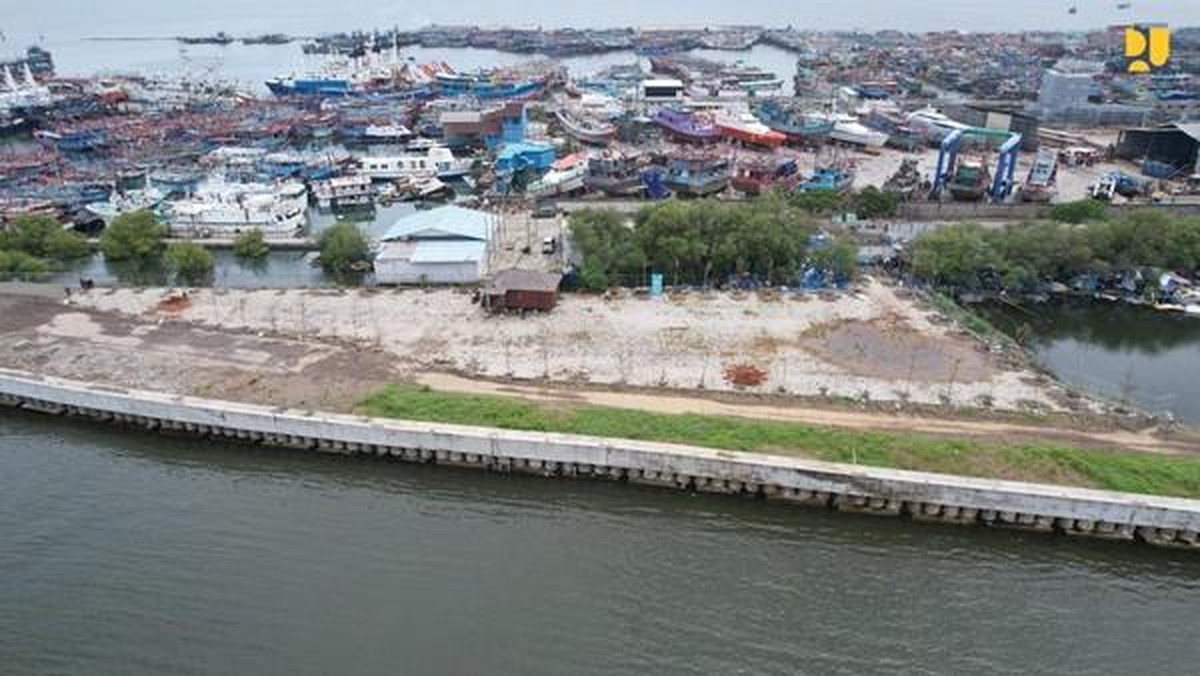 Cegah 'Kiamat' Jakarta, Tanggul Ratusan Meter Dibangun di Pinggir Laut