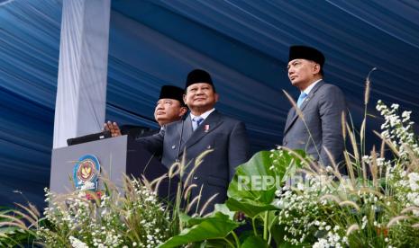 Gagah! Prabowo Resmikan Rantis Listrik Maung MV3 EV ‘Pandu’ Produksi PT Pindad