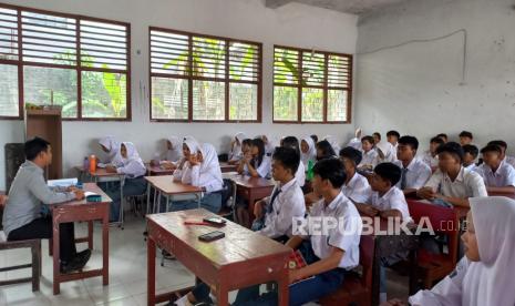 SMA Swasta di Jabar Gugat Kebijakan Dedi Mulyadi Soal 50 Siswa Per Kelas ke PTUN Bandung